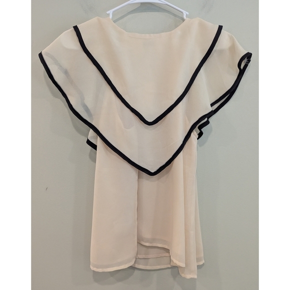 NWT Anthropologie X Harlyn V-neck Ruffle Sleeveless Blouse Size Small - Picture 2 of 7